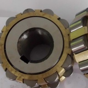 /images/companies/DHTech/common/vong-bi-lech-tam/koyo-250712201-eccentric-bearing-1.jpg